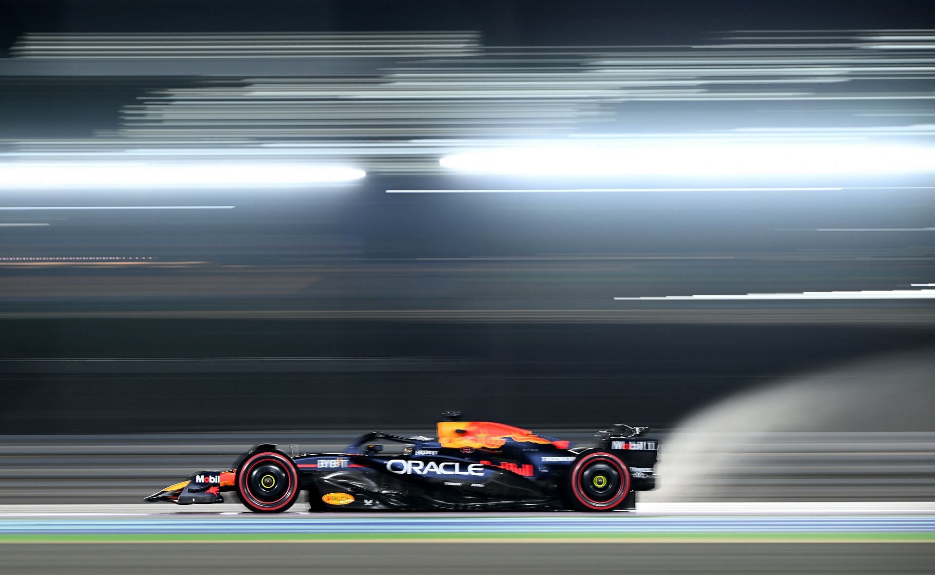 Max Verstappen of the Netherlands driving the (1) Oracle Red Bull Racing RB20 at Qatar GP - Source: Getty Images