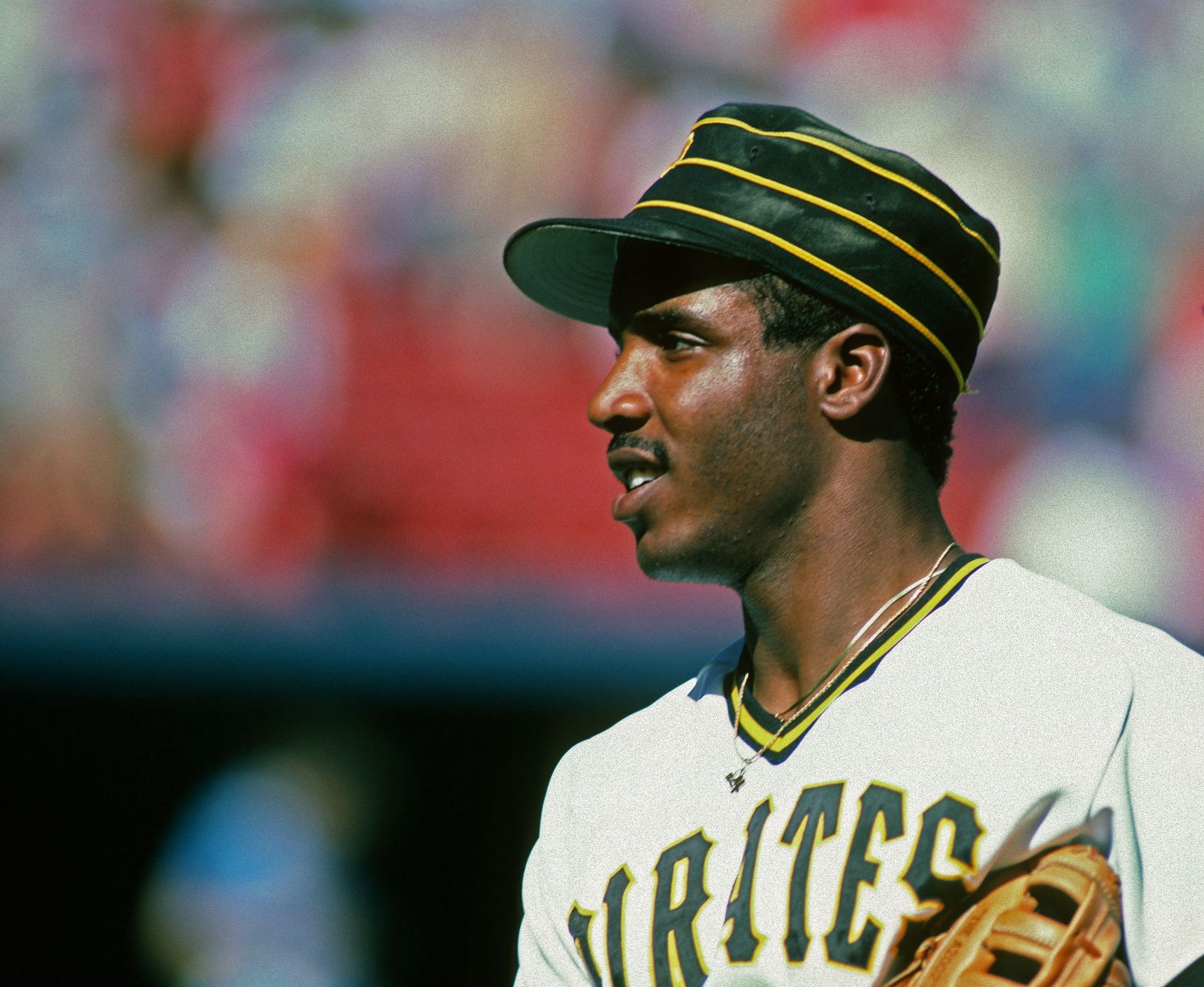 Barry Bonds during his time with the Pittsburgh Pirates - Source: Getty