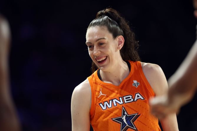 WNBA champ Breanna Stewart seemingly snubs NBA Christmas Day for NFL on Netflix