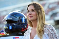 Amy Earnhardt leaves a surprised 3-word reaction on learning a strange fact about shark bites