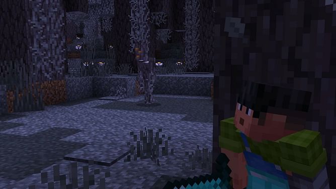 Minecraft Bedrock 1.21.50 update patch notes: Pale Garden, creaking, resin blocks, and more
