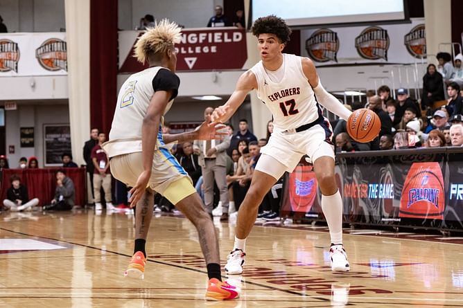 WATCH: Carlos Boozer's sons Cayden and Cameron give a glimpse of their house in Miami ahead of Made Hoops' Main Event