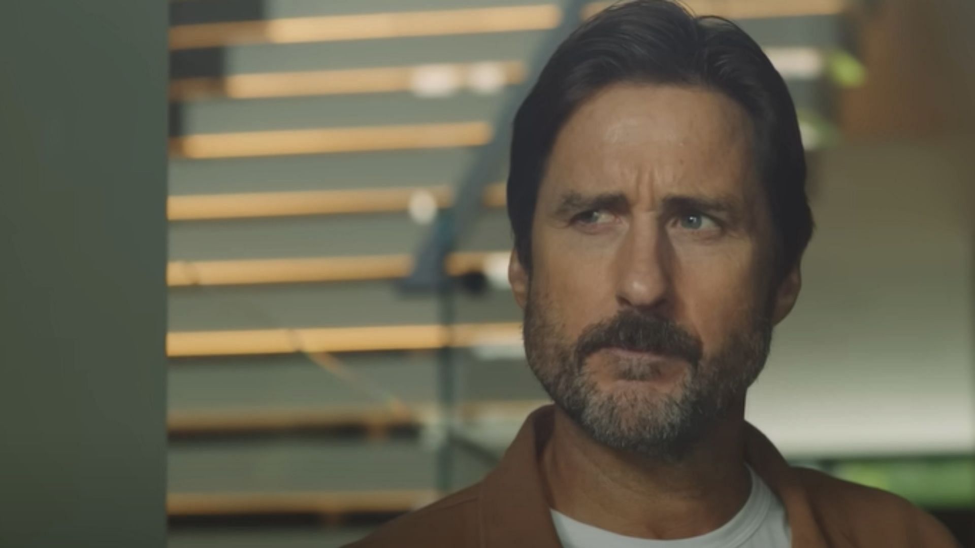 Luke Wilson as JD Campbell (Image via YouTube/@Netflix)