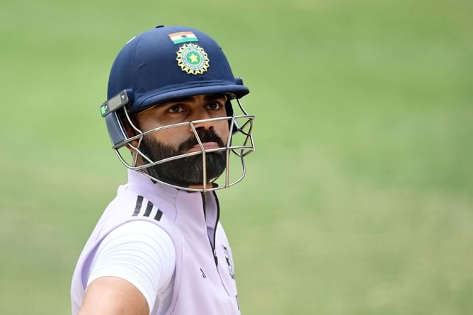“Shayad kuch hua hoga” - Popular singer reveals Virat Kohli has blocked him on Instagram