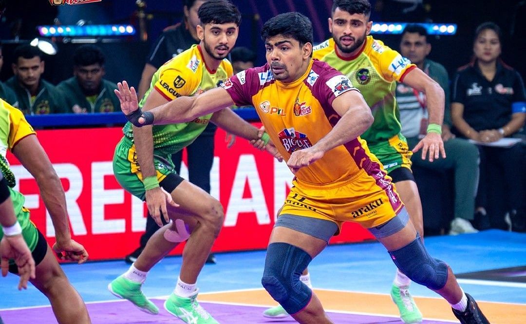 पवन सेहरावत की टीम के ऊपर खतरा मंडरा रहा है (Photo Credit - @Telugu_Titans)