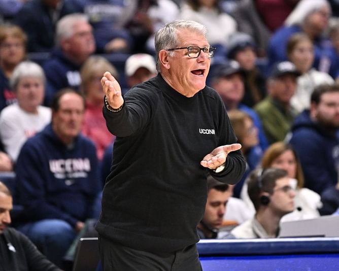 “Events conspired against us winning 10 in a row”: Geno Auriemma admits being “drunk on his ego” between 1995 and 2004
