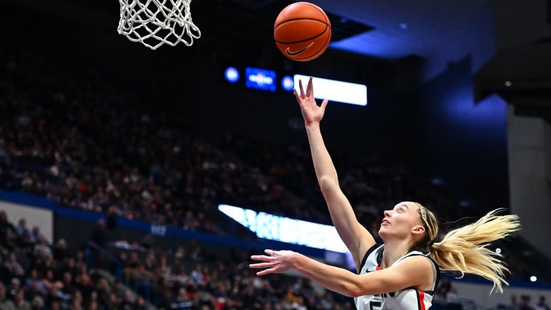 Paige Bueckers going for a layup in Sunday