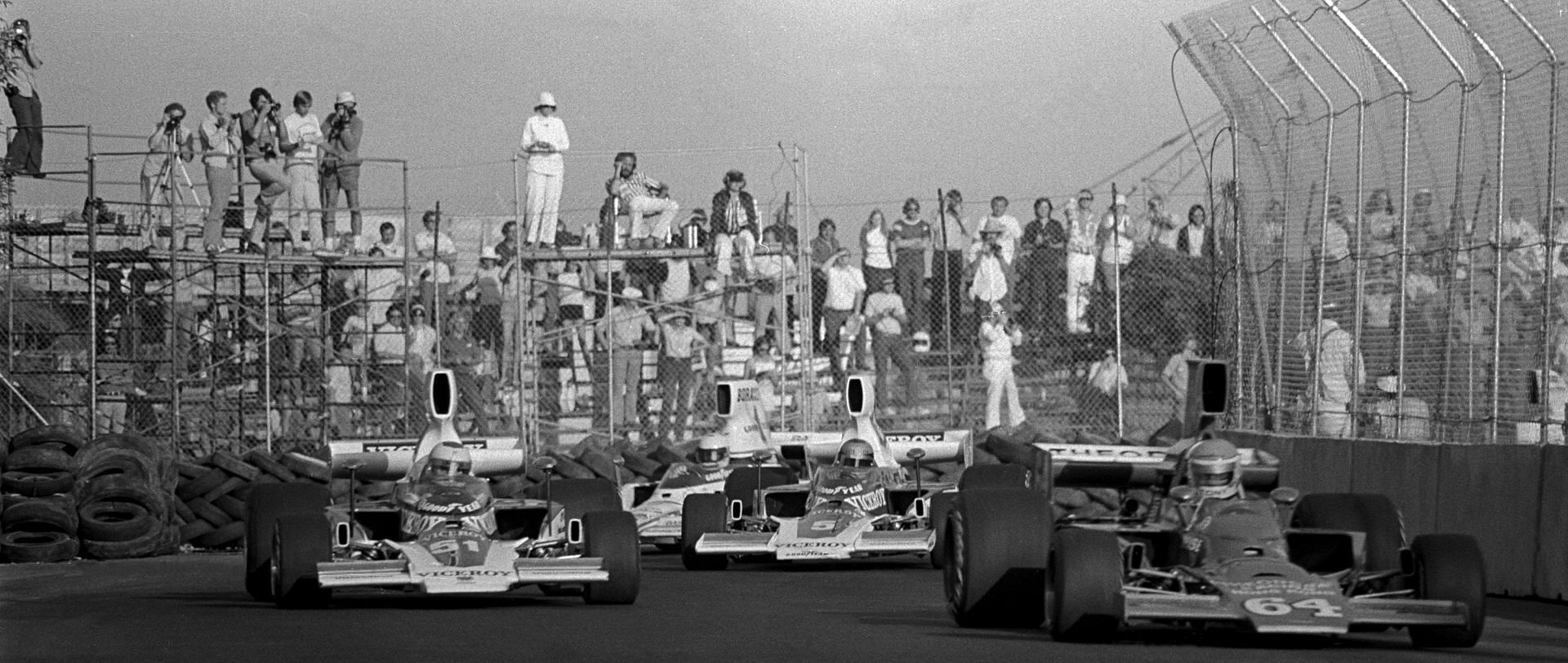 Mario Andretti (#5) and Al Unser (#51) at the Inaugural Grand Prix of Long Beach 1975 - Source: Getty