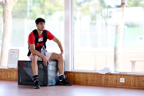 Carlos Alcaraz during the pre-season training. (Source: Getty)