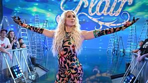Charlotte Flair makes a big return a day before WWE RAW; thanks two stars