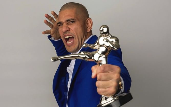 Alex Pereira hits trademark pose as he releases statement after winning 2024 Fighter of the Year