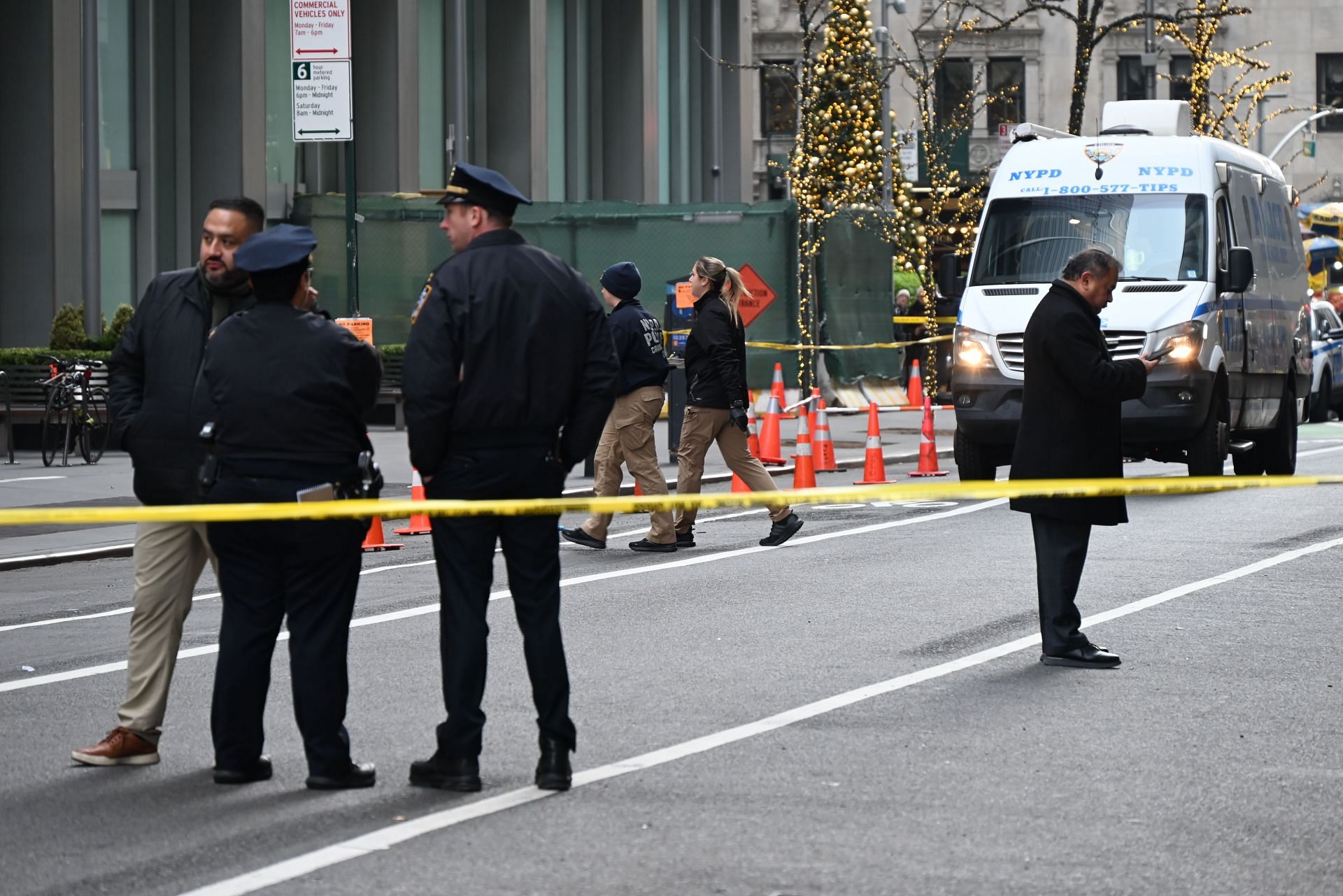 CEO of UnitedHealthcare, Brian Thompson, shot and killed in midtown Manhattan - Source: Getty