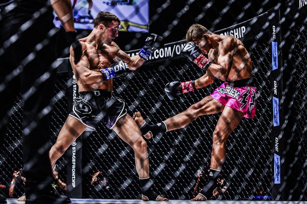 Superlek Kiatmoo9 fighting Daniel Puertas | Image credit: ONE Championship