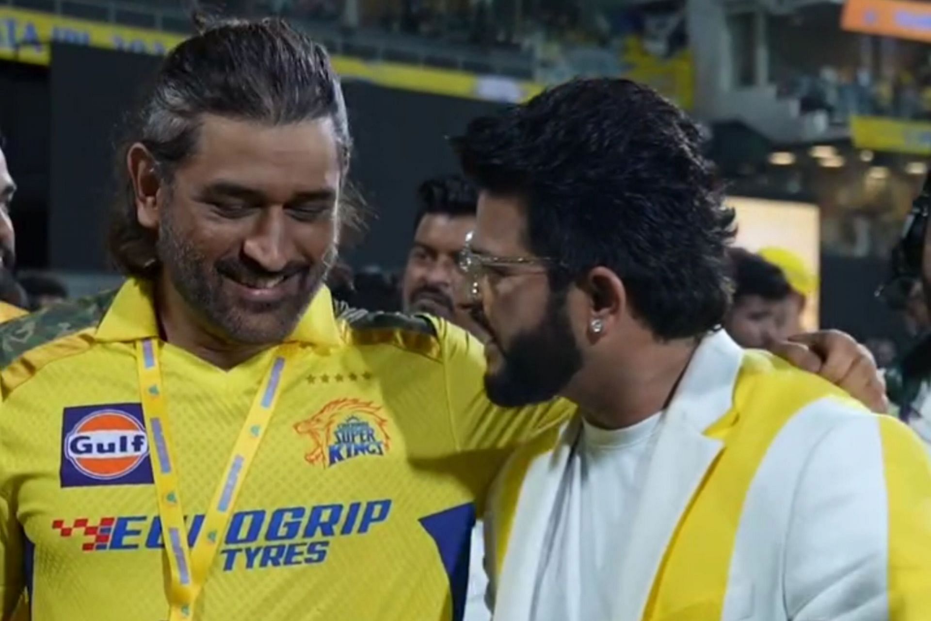 MS Dhoni and Suresh Raina (Image via Instagram-@chennaiipl)