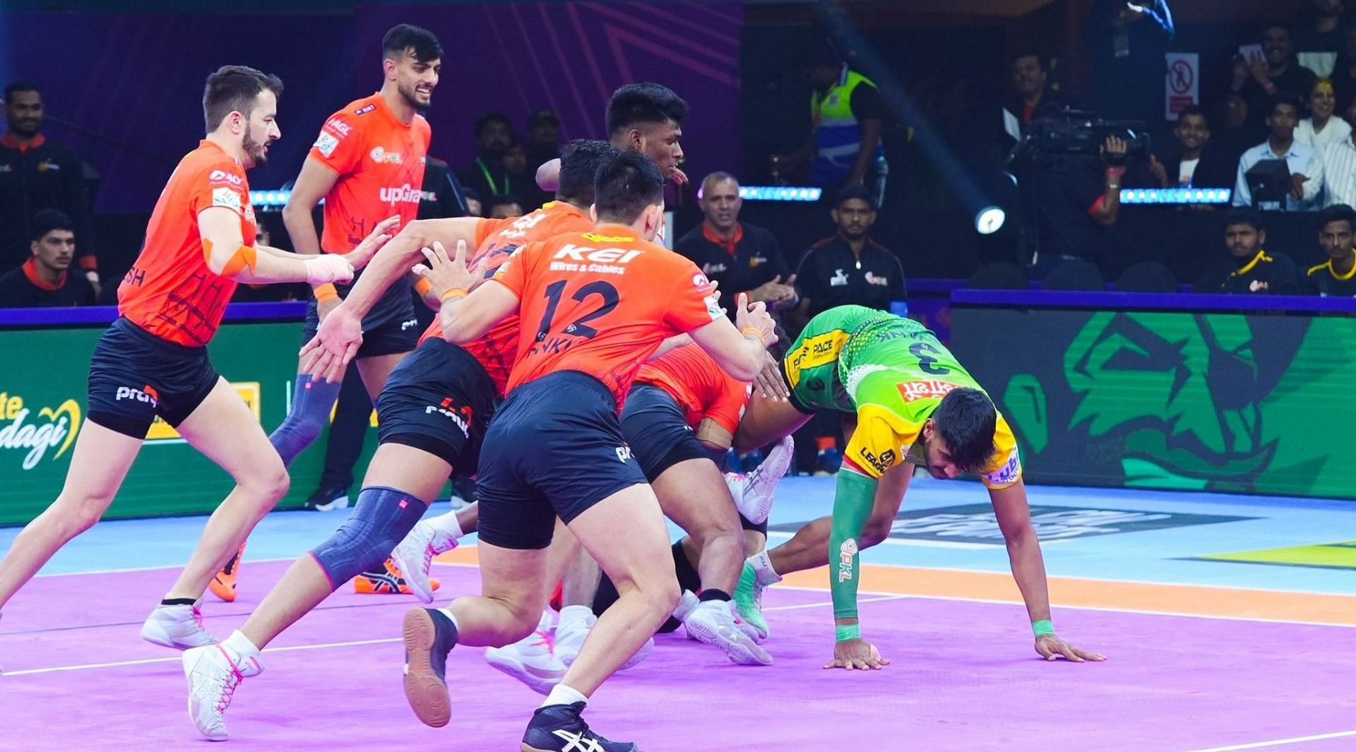 यू मुम्बा की टीम (Photo Credit - @umumba)