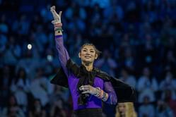 Kayla DiCello executes uneven bars routine months after returning to Florida Gators