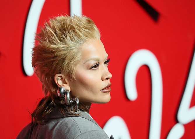 "Gurl that's david bowie"— Internet reacts to Rita Ora's blonde mullet at the 2024 Fashion Awards in London