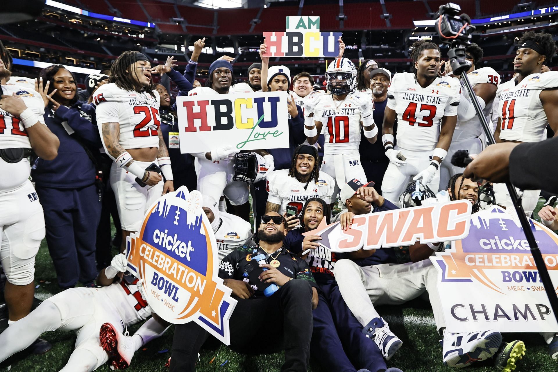 COLLEGE FOOTBALL: DEC 14 Celebration Bowl Championship Game - Jackson State University at South Carolina State University