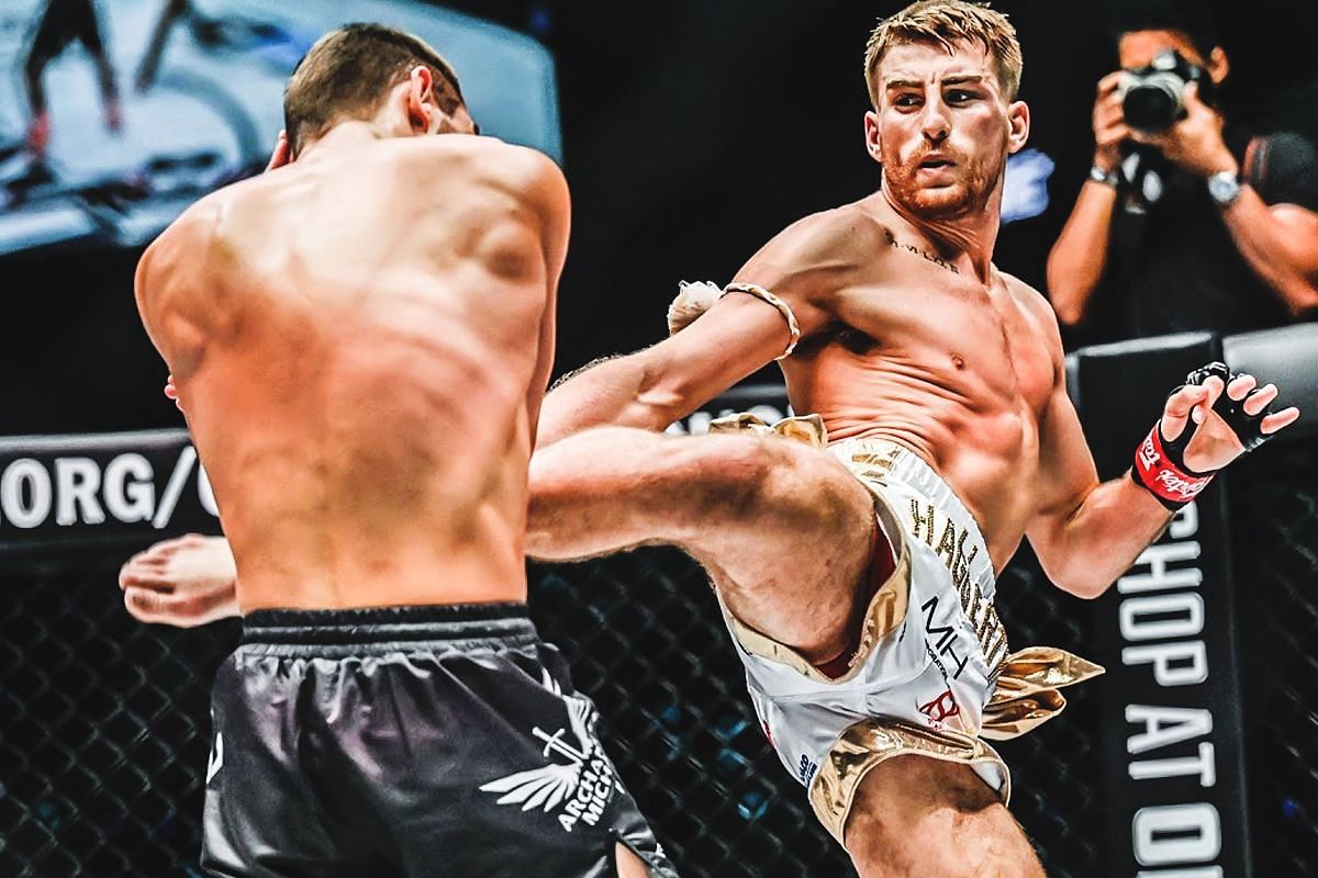 WATCH: Jonathan Haggerty&rsquo;s perfectly telegraphed head kick counter against Vladimir Kuzmin in Singapore -- Photo by ONE Championship