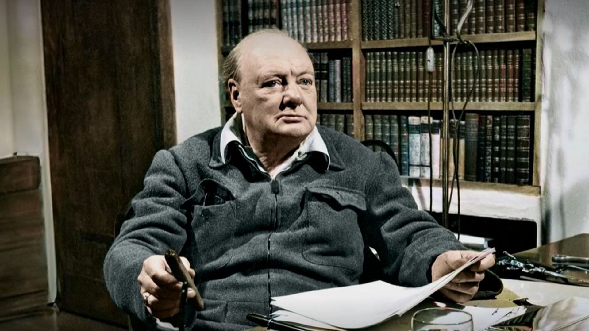 Winston Churchill ( Image Via Netflix entertainment, Inc.)