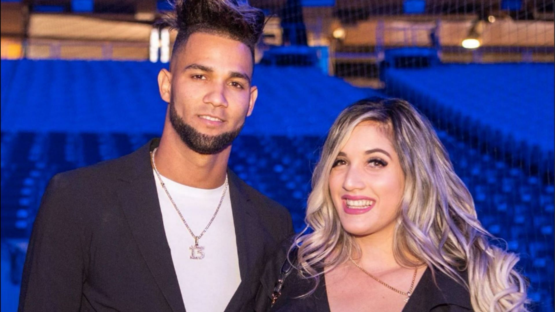 Lourdes Gurriel Jr. and his wife