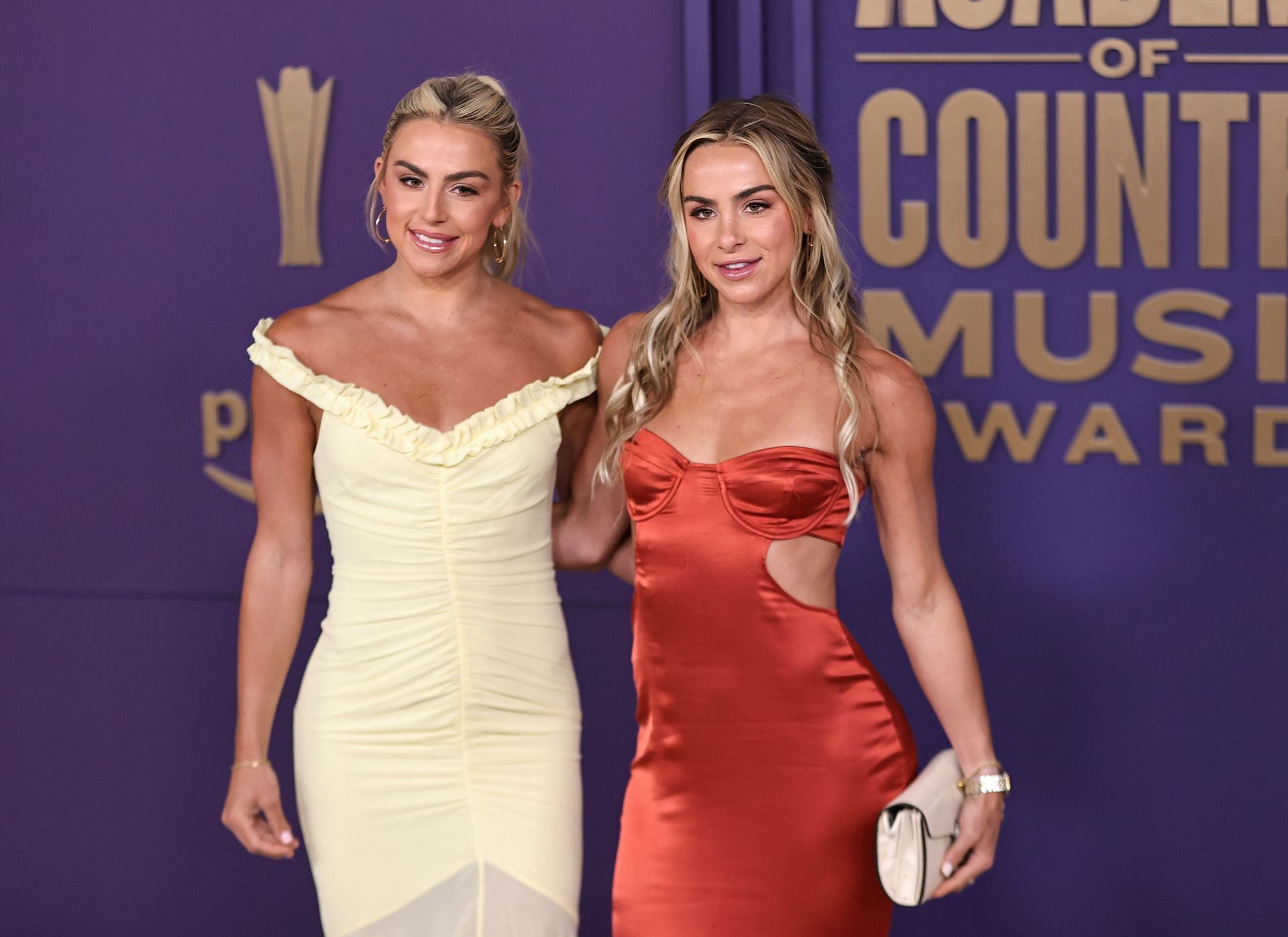 59th Academy of Country Music Awards - Arrivals - Source: Getty