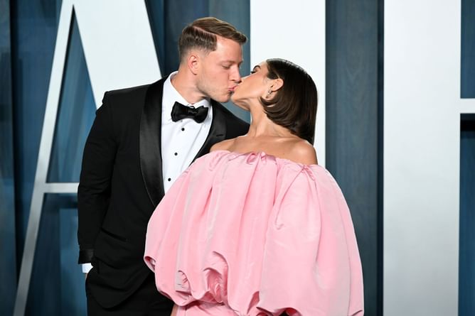 Christian McCaffrey's wife Olivia Culpo sends words of encouragement as 49ers RB embarks on long rehab