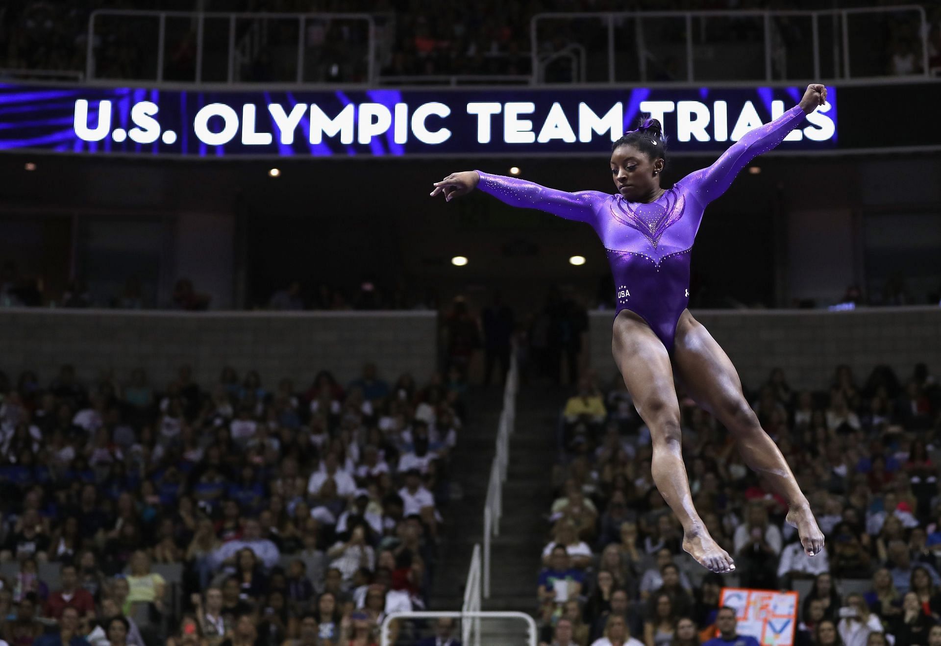 Biles in her beam balance routine during the first day of the US Olympics Gymnastics team trials (Image via: Getty Images)