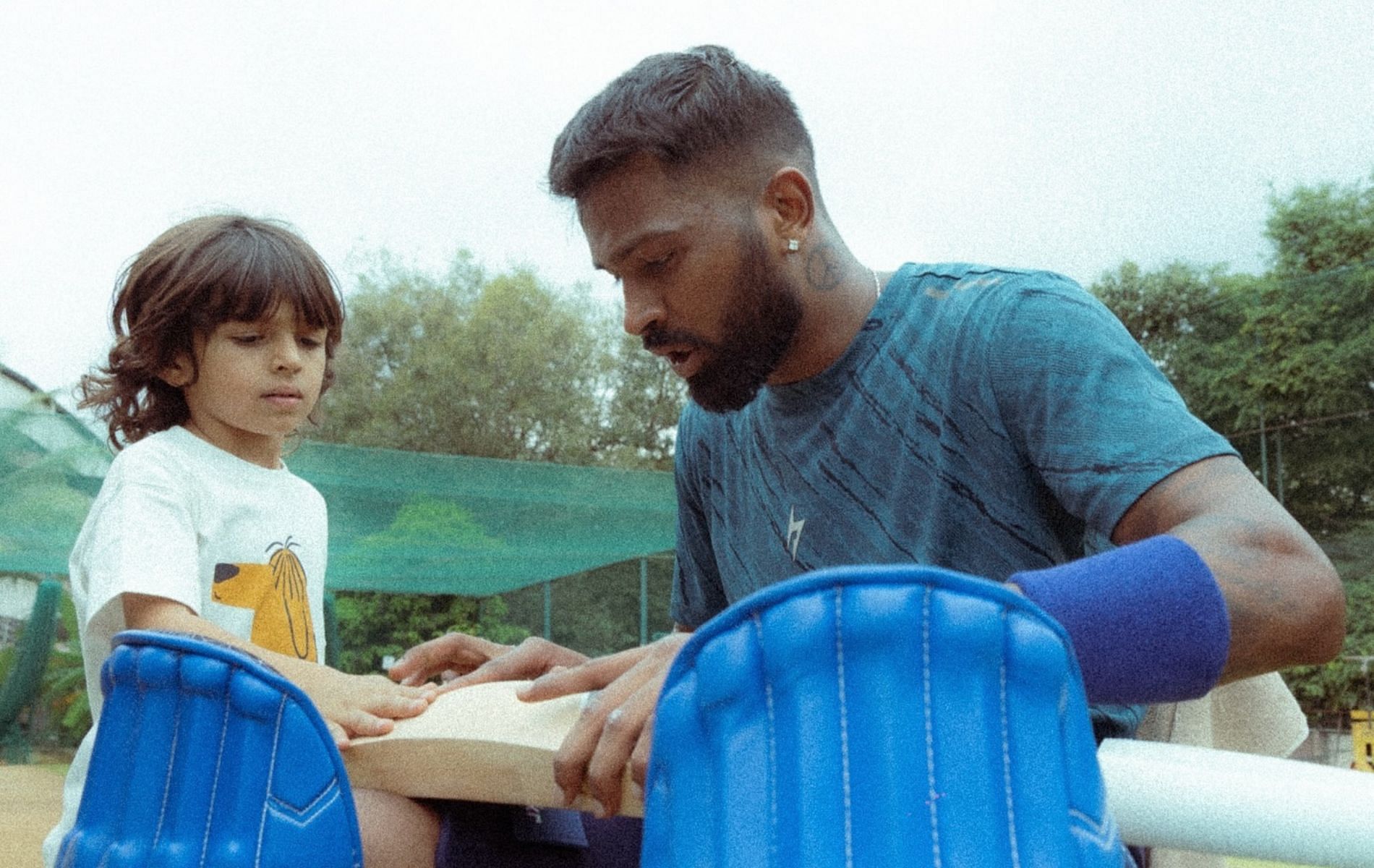 Hardik Pandya (right) with his son Agastya. (Pic: Instagram/hardikpandya93).