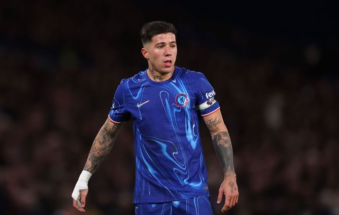 "He’s a very humble guy who works really hard" - Enzo Fernandez heaps praise on 'very, very good' Chelsea teammate