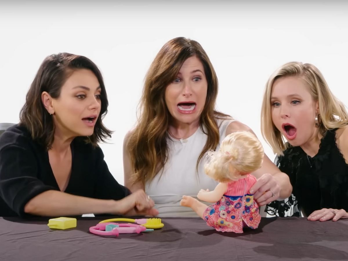 Mila Kunis, Kathryn Hahn, Kristen Bell review kids toys with Glamour (Image via YouTube/Glamour)