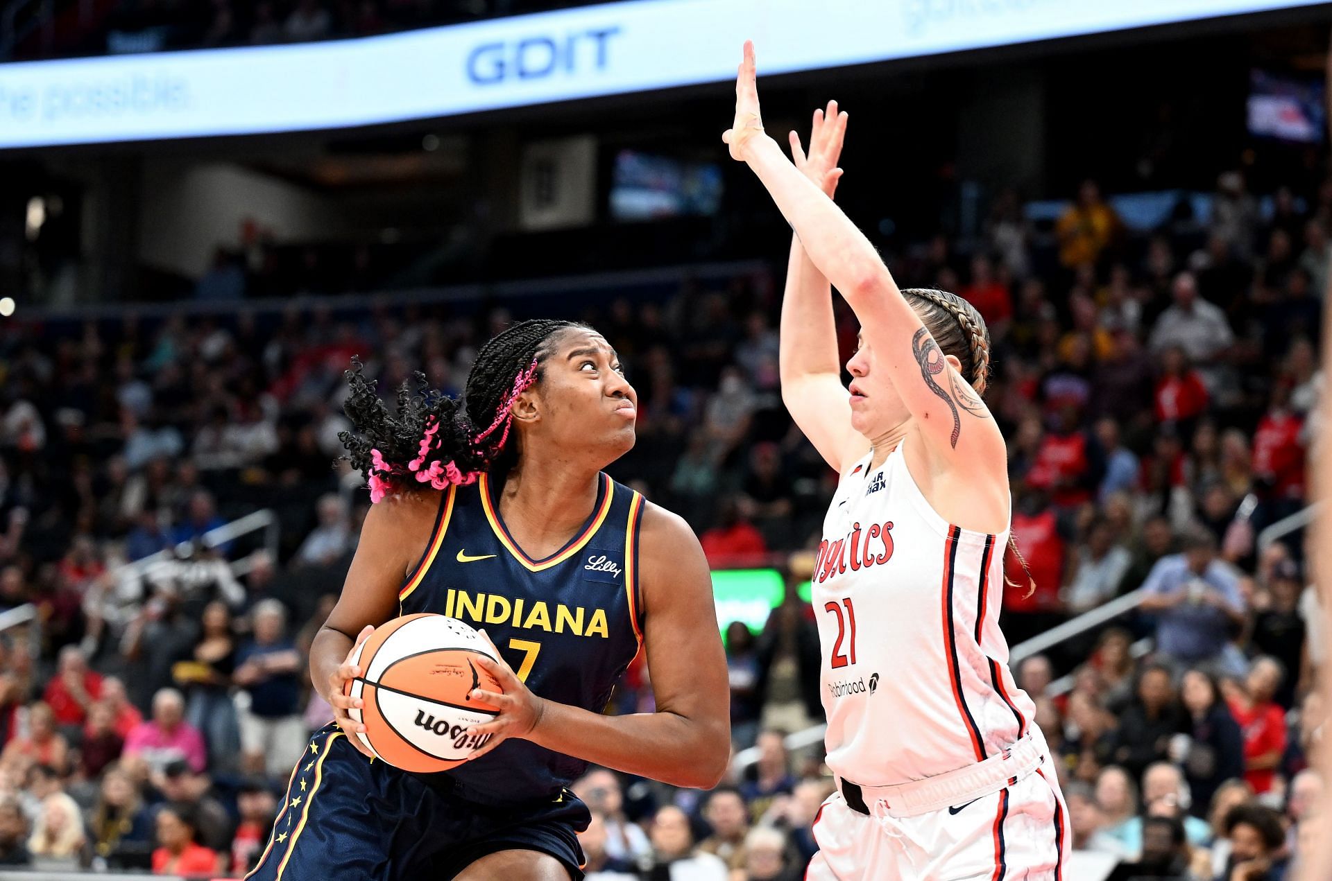 Indiana Fever&#039;s Aliyah Boston handles the ball against the Washington Mystics. (Credits: Getty)