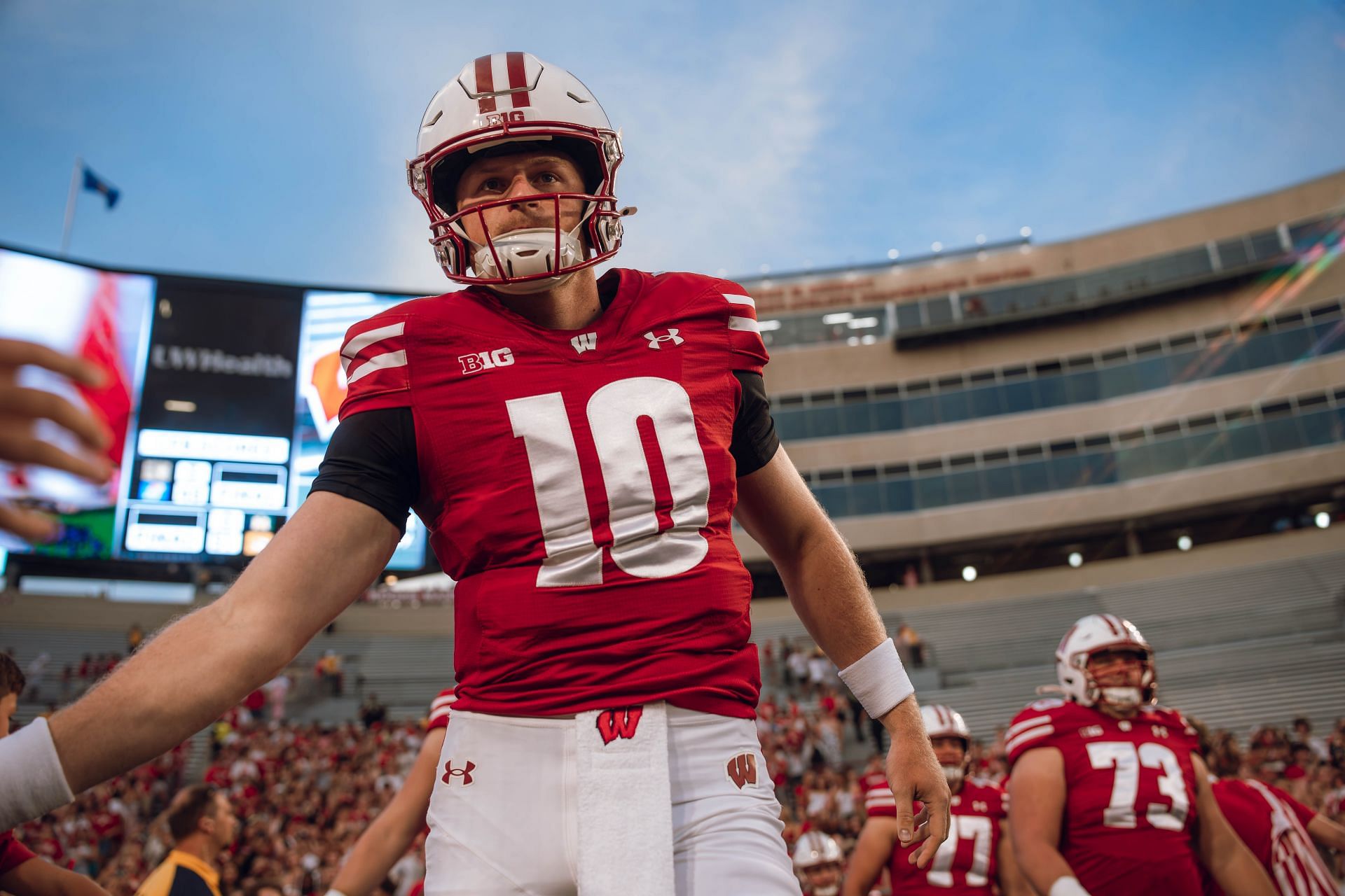 Wisconsin Badgers Vs Western Michigan Broncos - Source: Getty