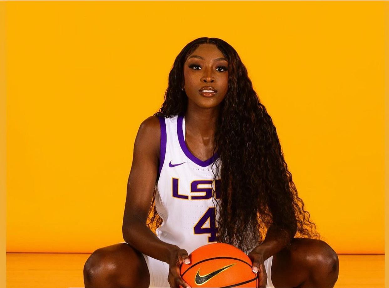 LSU star Flau&rsquo;Jae Johnson rated one of the best in athletes in womenswear college basketball. IG image via @Flalu&rsquo;Jae