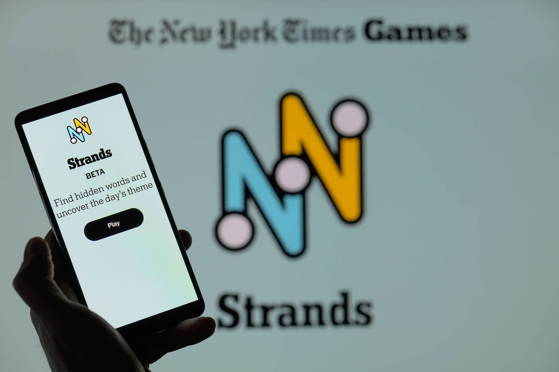 NYT Strands Game - Photo Illustration - Source: Getty