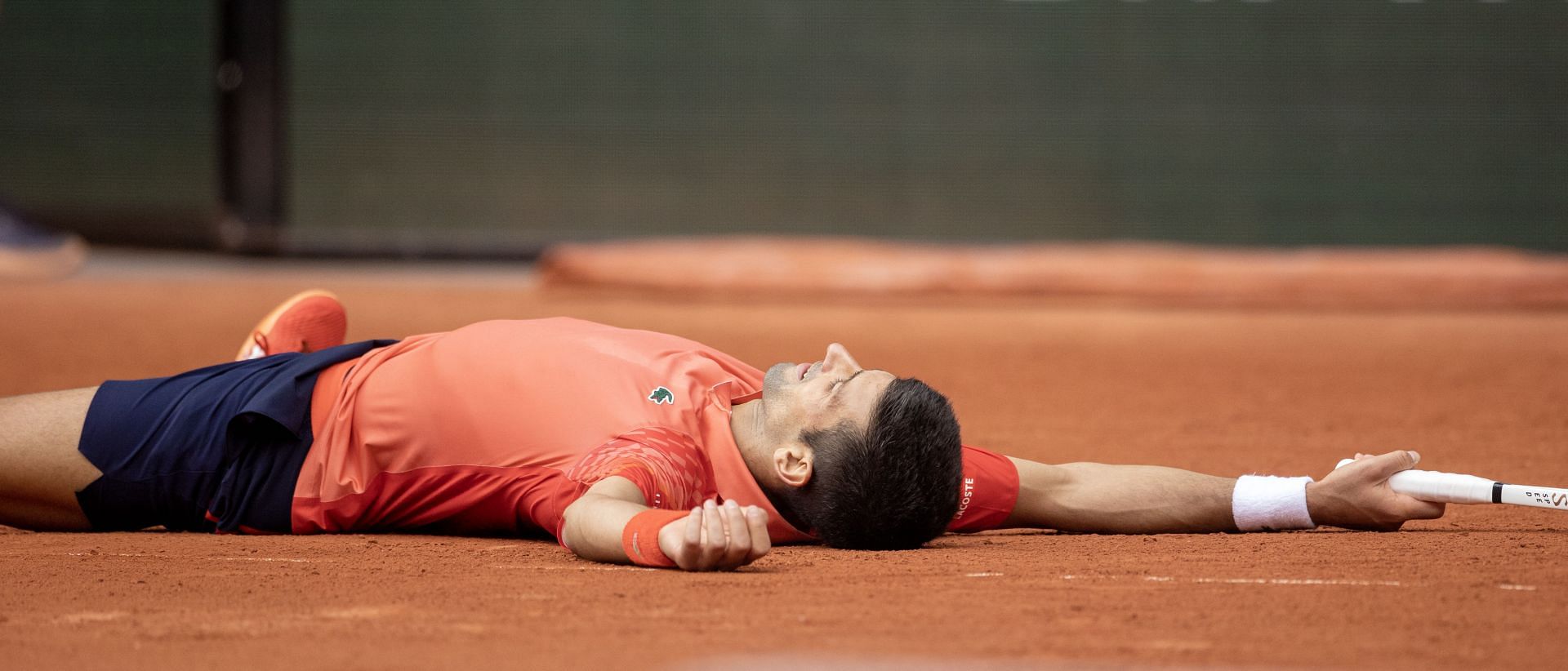 Novak Djokovic celebrates his 2023 French Open victory. (Getty)