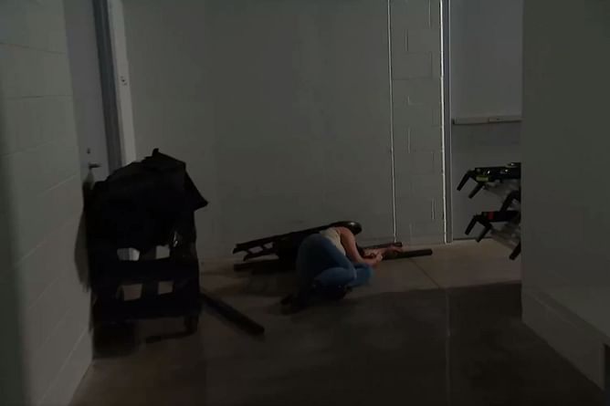 BREAKING: 5' 10" star laid out backstage on AEW TV; officials worried