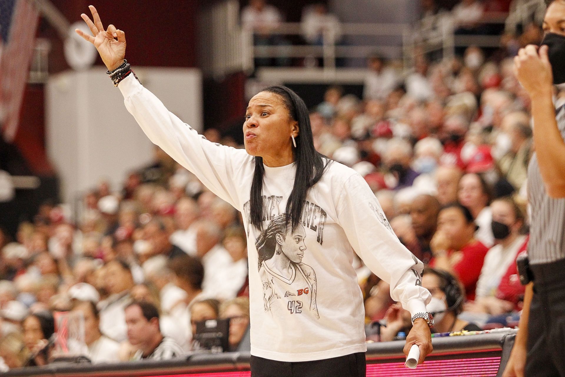 South Carolina Women Basketball Coach