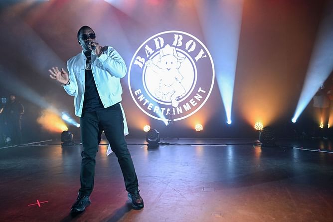 "He didn't even look at me, just raised his mic and said 'Get this b***h off the stage'"— Mel B recounts Diddy altercation in new memoir