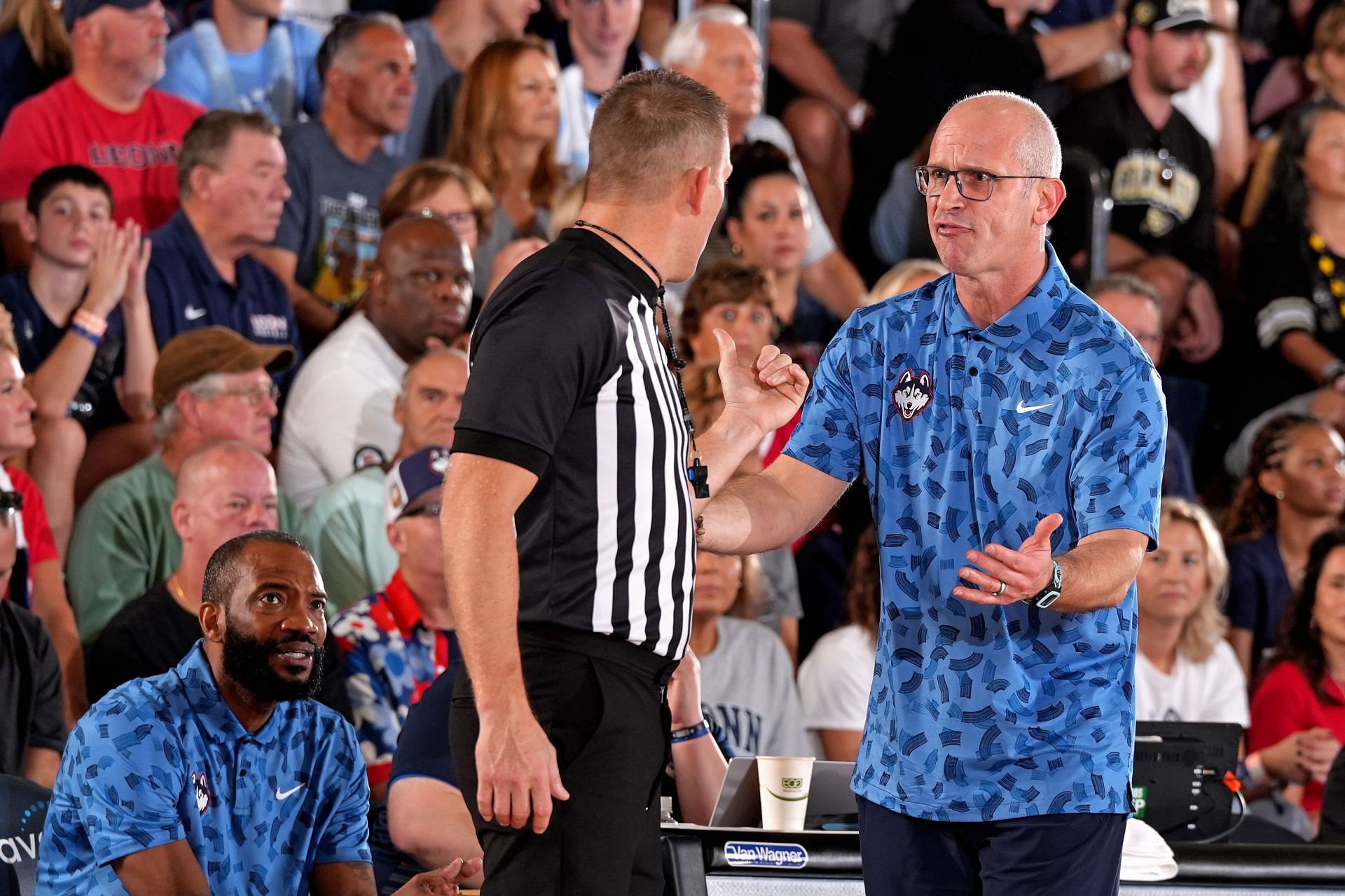 UConn Huskies coach Dan Hurley