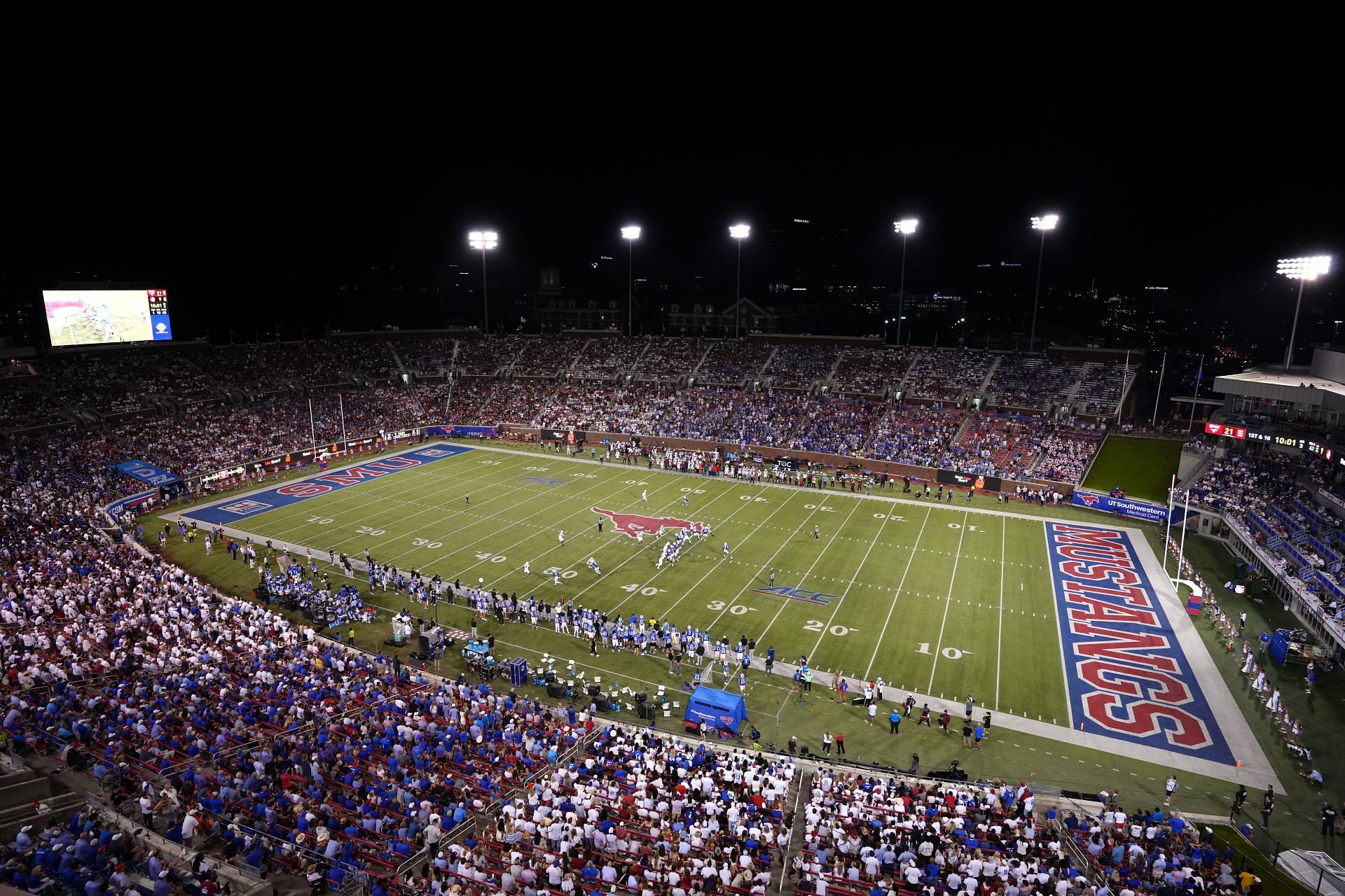 SMU Mustangs Football Stadium