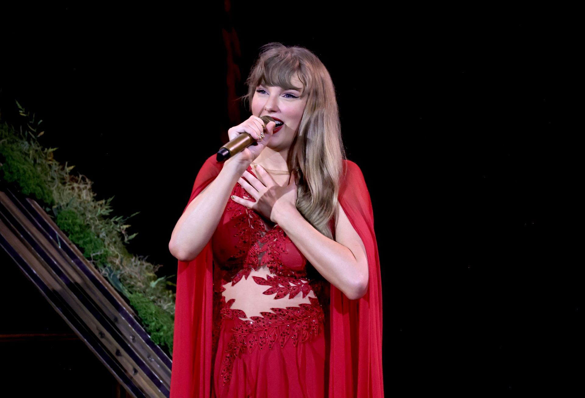 Taylor Swift performs onstage during &quot;Taylor Swift | The Eras Tour&quot; (Image via Getty)