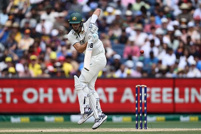 [Watch] "2008 nahi hai yeh" - Former India all-rounder's cheeky take on Pat Cummins asking for a review on Day 4 of BGT 2024-25 4th Test