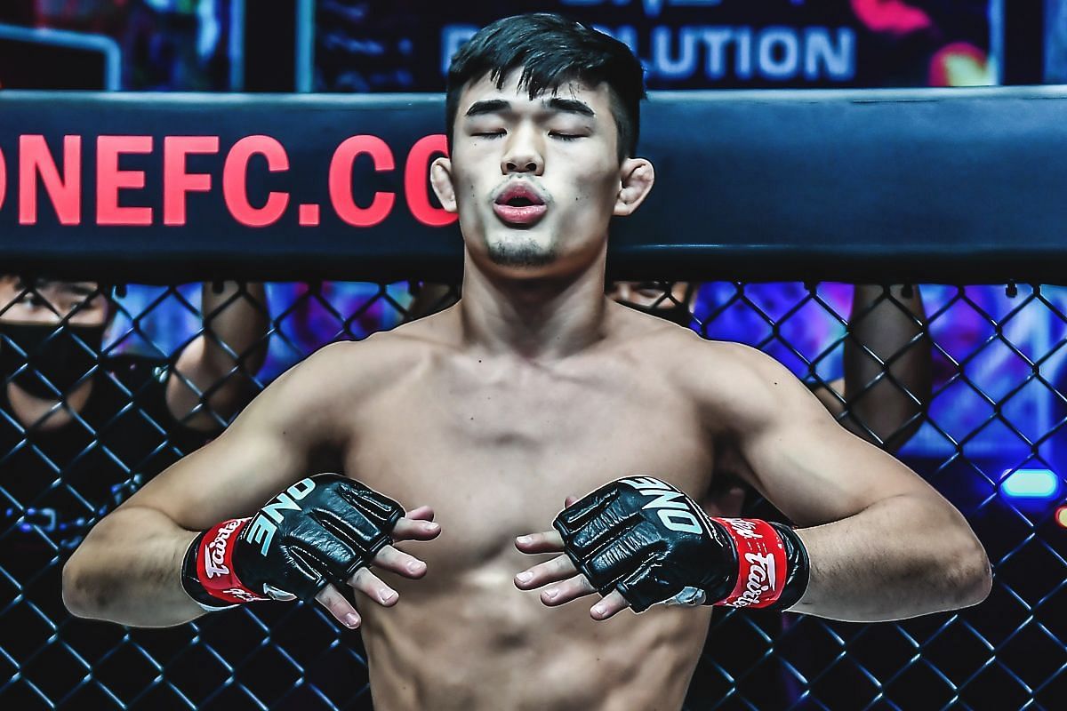 Christian Lee expects to defend the welterweight MMA crown versus Zebaztian Kadestam. [Photo via: ONE Championship]