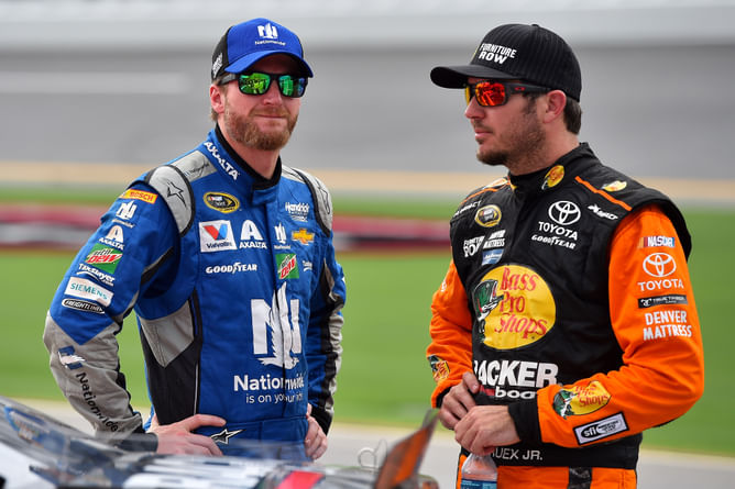 “We raced all night long; drink beer”: When Dale Earnhardt Jr. described his bachelor days with former ‘roomie’ Martin Truex Jr.