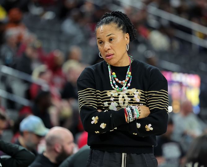 "Guys seem to be born with basketball skills. Girls have to work to develop those..": When Dawn Staley gave a smart solution to women's harsh reality