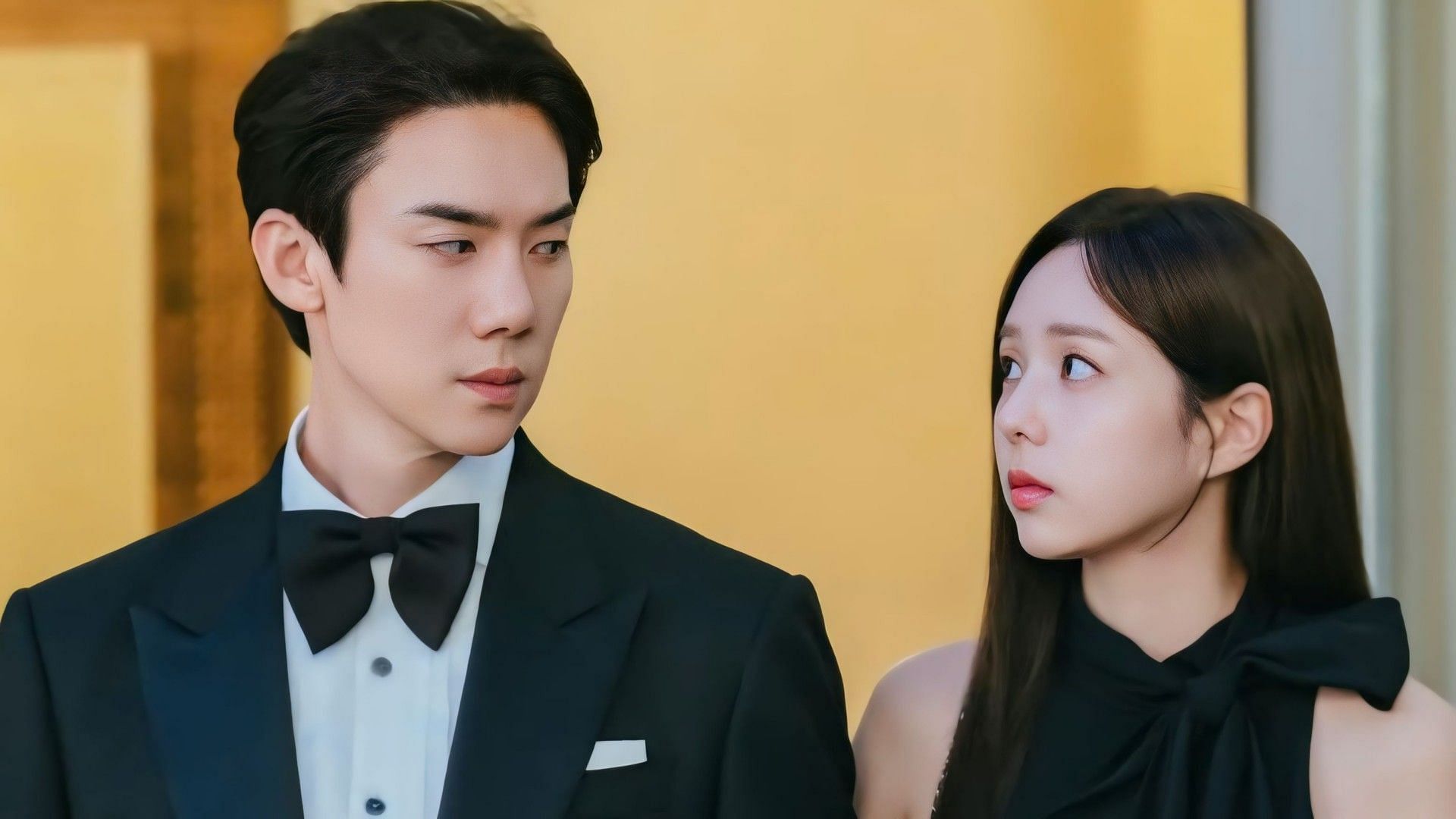 Yoo Yeon-seok and Chae Soo-bin in When the Phone Rings (Image via Instagram/@netflixkcontent)