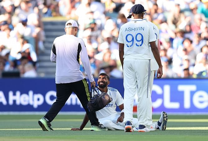 IND vs AUS: ब्रिस्बेन टेस्ट से बाहर होंगे जसप्रीत बुमराह? फिटनेस को लेकर खड़ा हुआ सवाल; एडिलेड में हुई थी दिक्कत