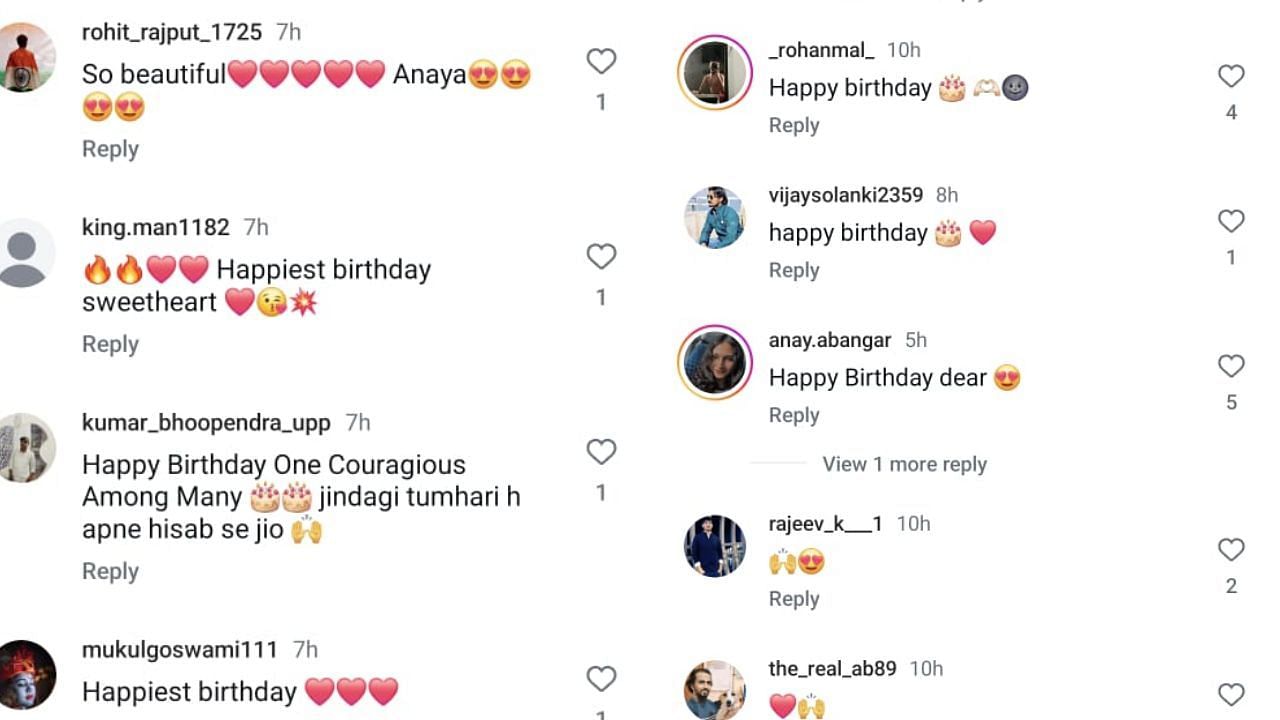 अनाया बांगर की पोस्ट पर फैंस ने किए कमेंट (photo credit: instagram/anayabangar)