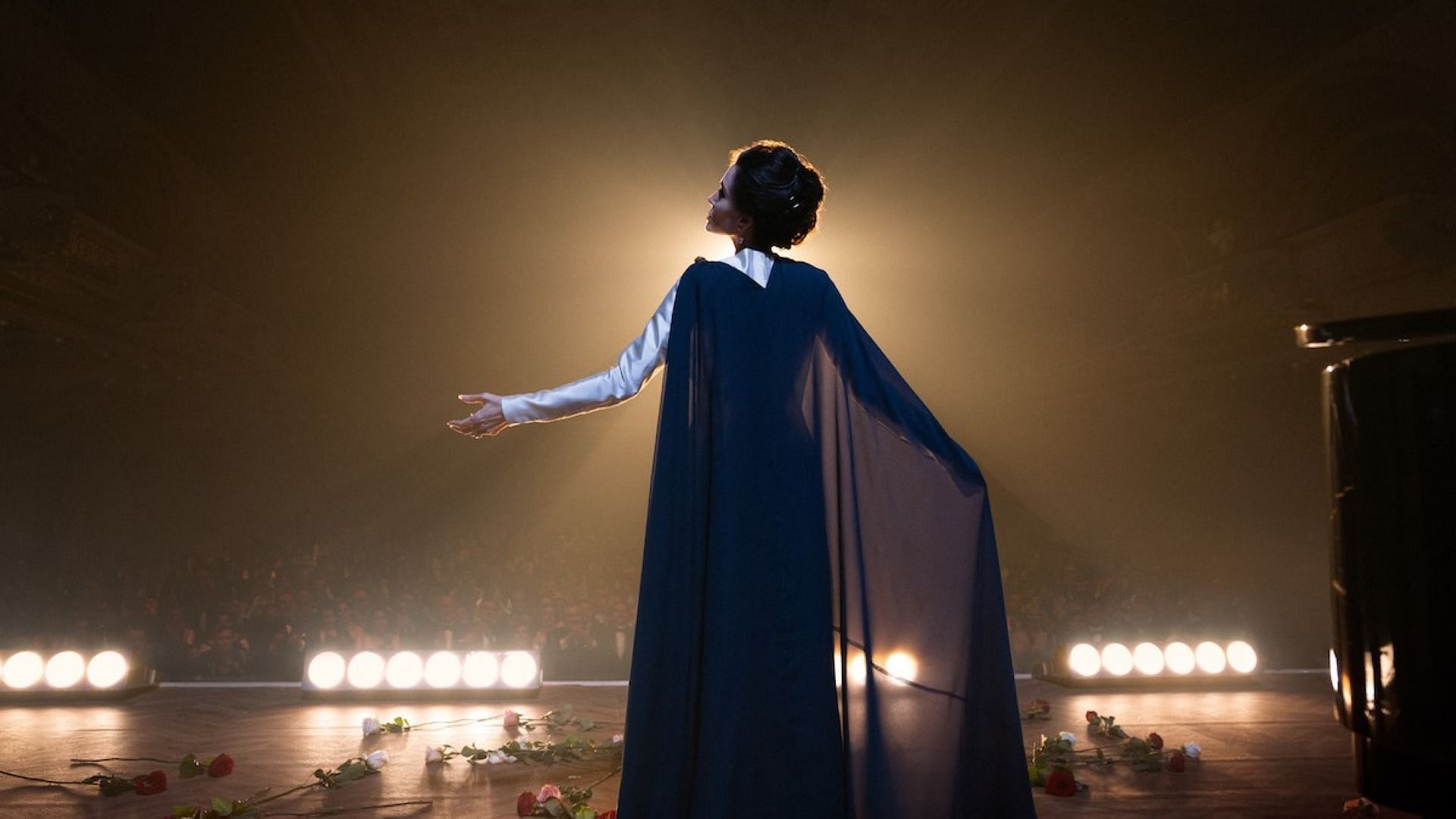 Angelina Jolie as Maria (image via Netflix)